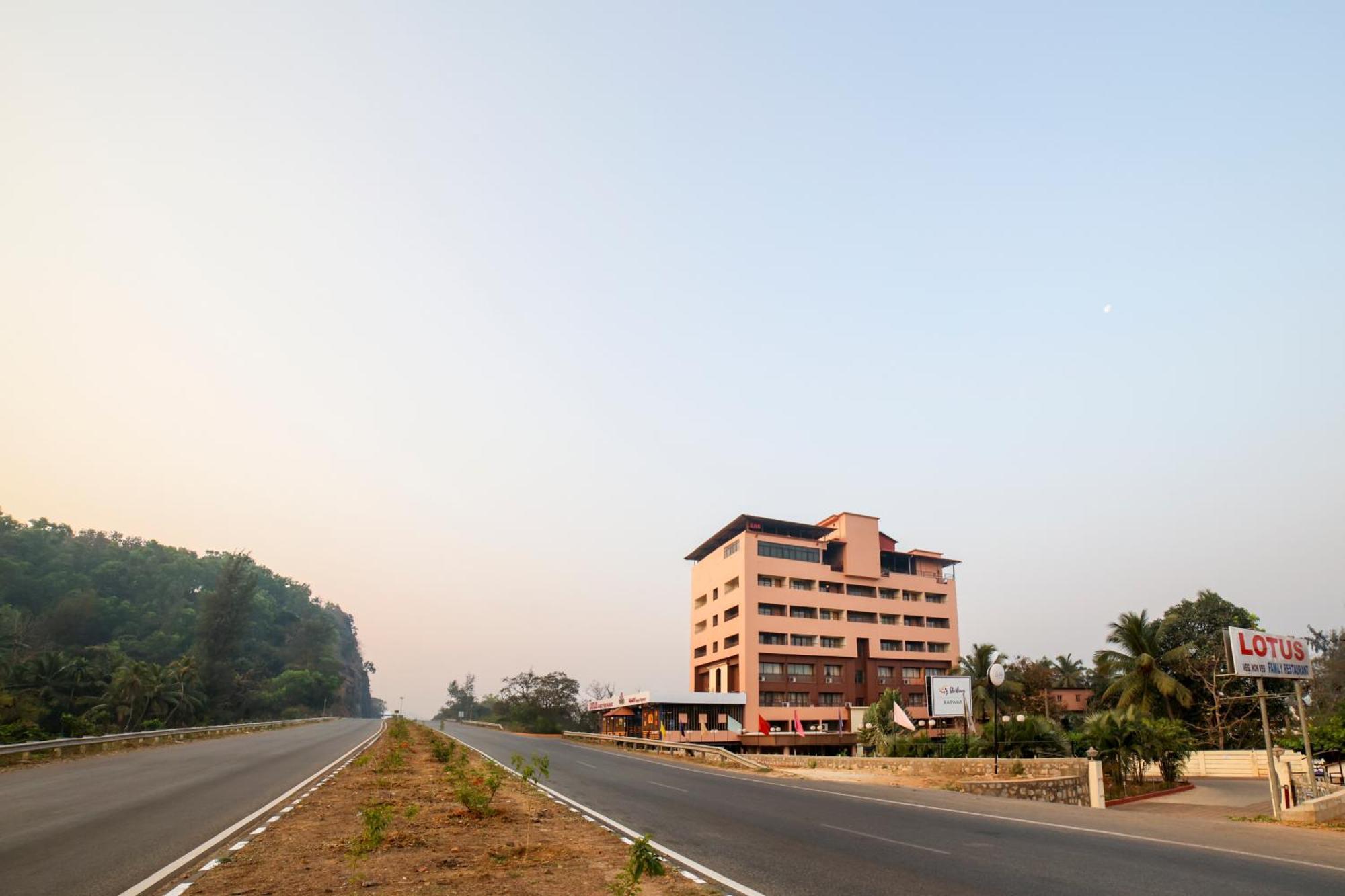 Hotel Sterling Karwar Zewnętrze zdjęcie