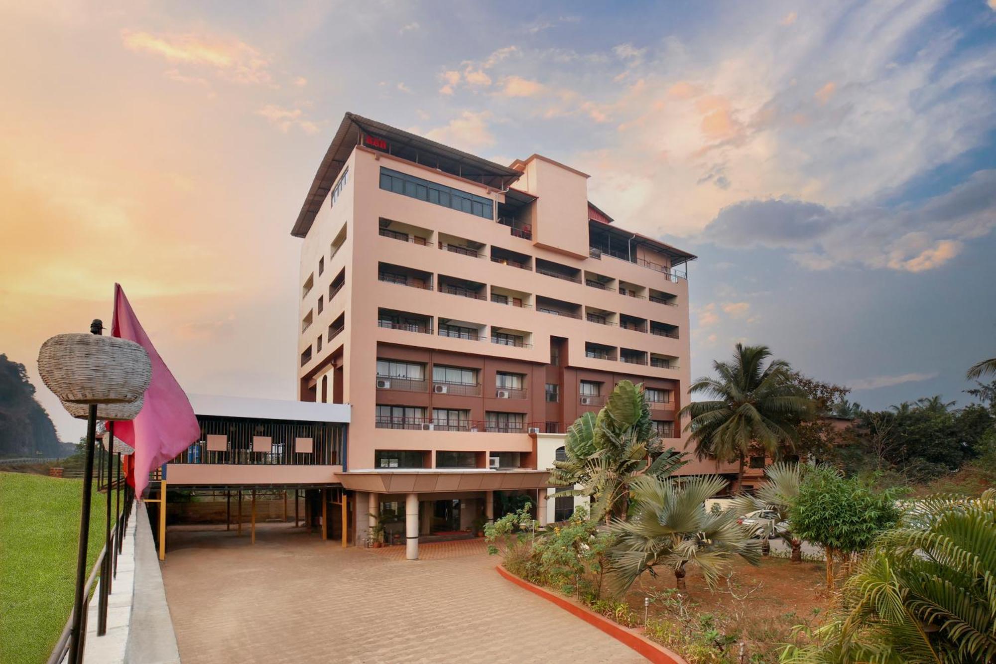 Hotel Sterling Karwar Zewnętrze zdjęcie